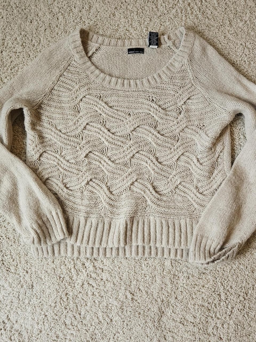 Moda Cream Cable Knit Women's Sweater